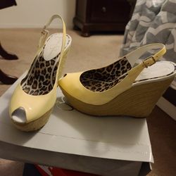8.5 Jessica Simpson Wedge