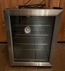 Ivation Mini Refrigerator