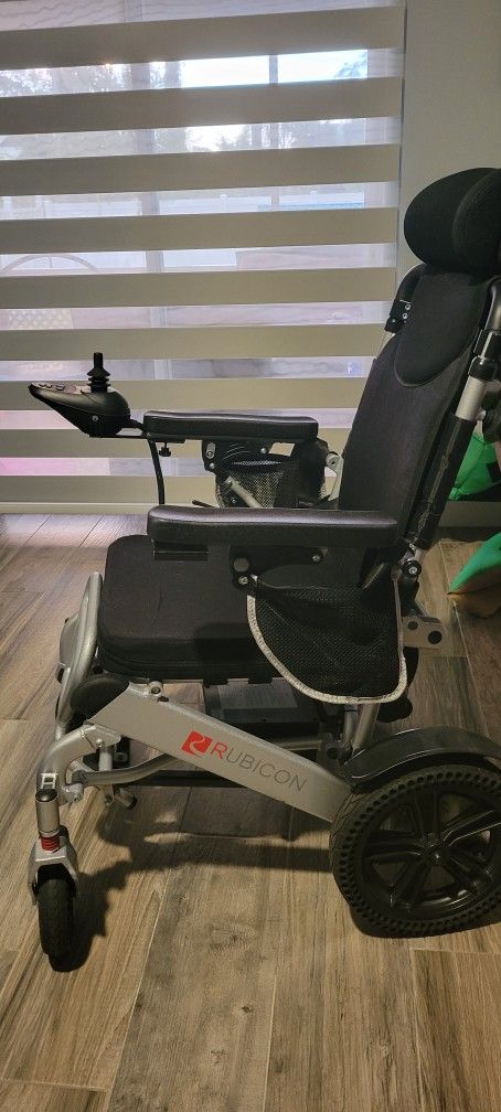 Electric Wheelchair Foldable Light Weight