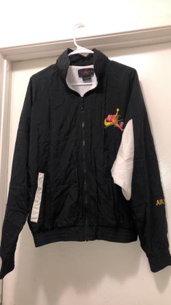 Men Air Jordan jacket large
