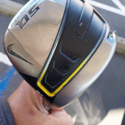 Nike driver Is good condition right handed