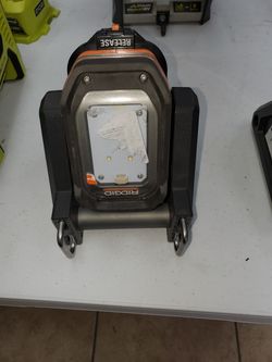 Ridgid 18v light 40$!!!