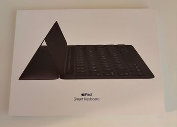 iPad Smart Keyboard.