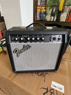 Fender Frontman 15G Guitar Amp + Power Cord & Guitar Cable – Ready to Play