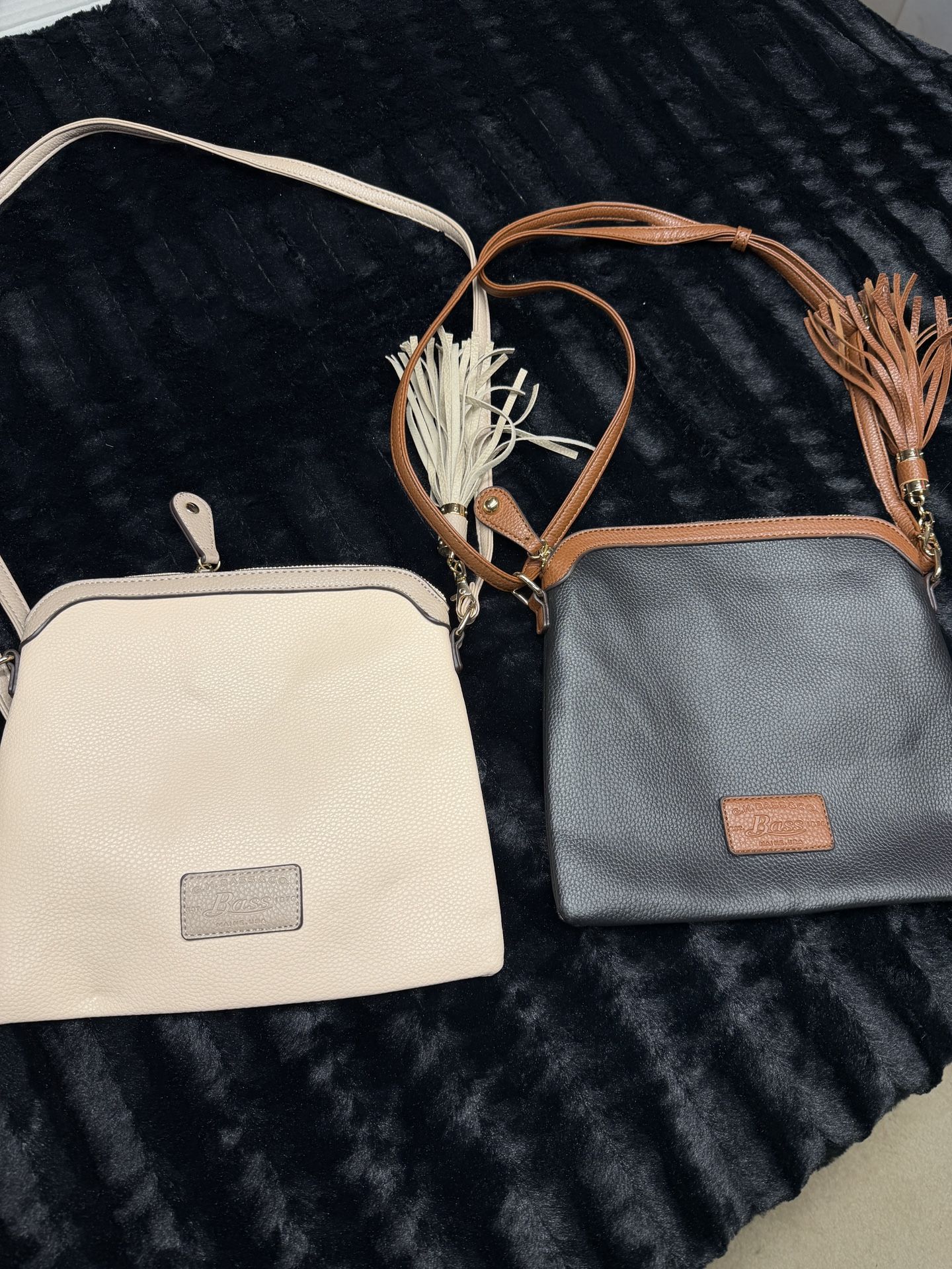 Pair of Bass leather crossbody 10x10” purses in good shape! #crossbodybag