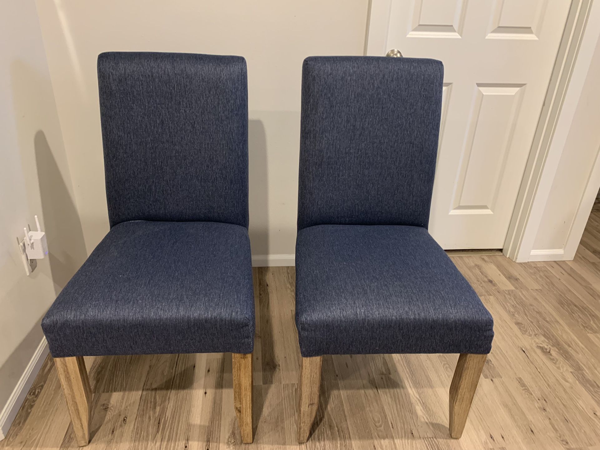 2 Blue Accent Or Dining Chairs
