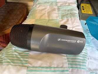 Sennheiser e602 microphone