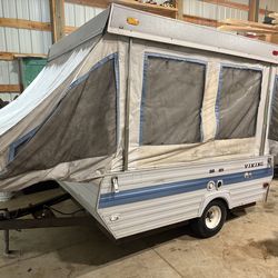 Tent trailer