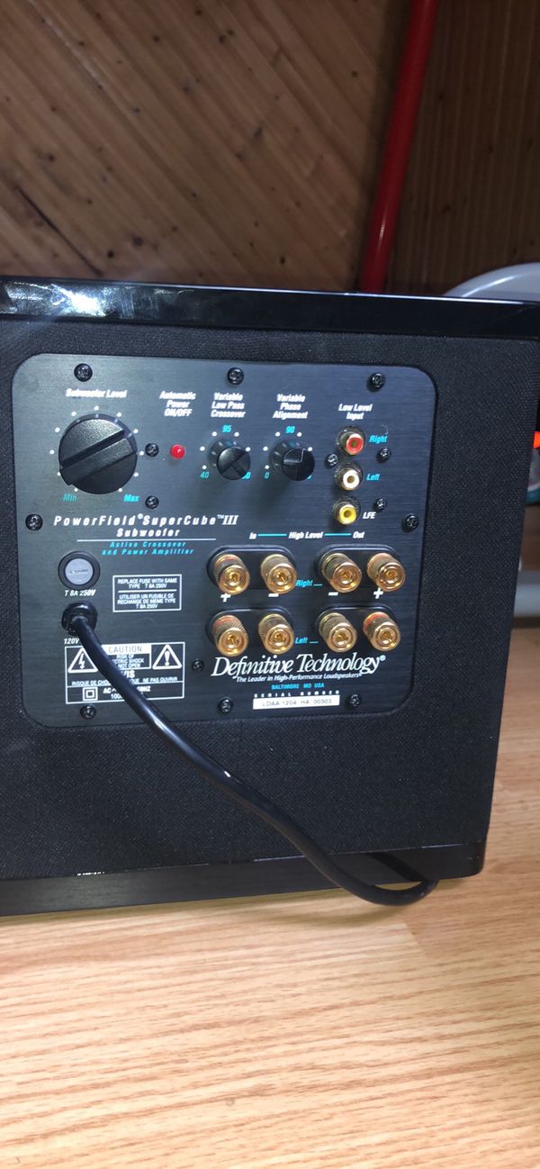 Definitive Technology Subwoofer Supercube 3 for Sale in Evanston, IL