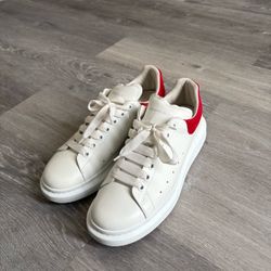 Alexander Mcqueens
