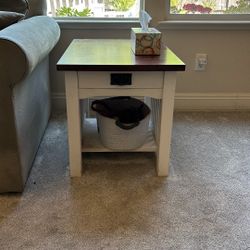 End table 