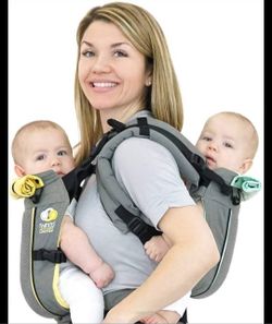 TwinGo Baby Carrier/ NEW