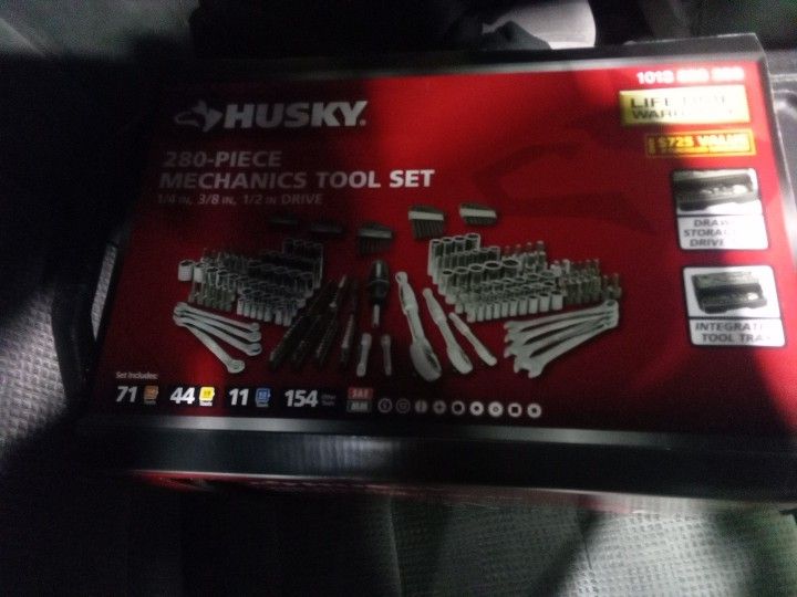 Power Tools And Tool Set