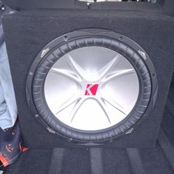 15" Subwoofer Kicker Like New  And Used Amp