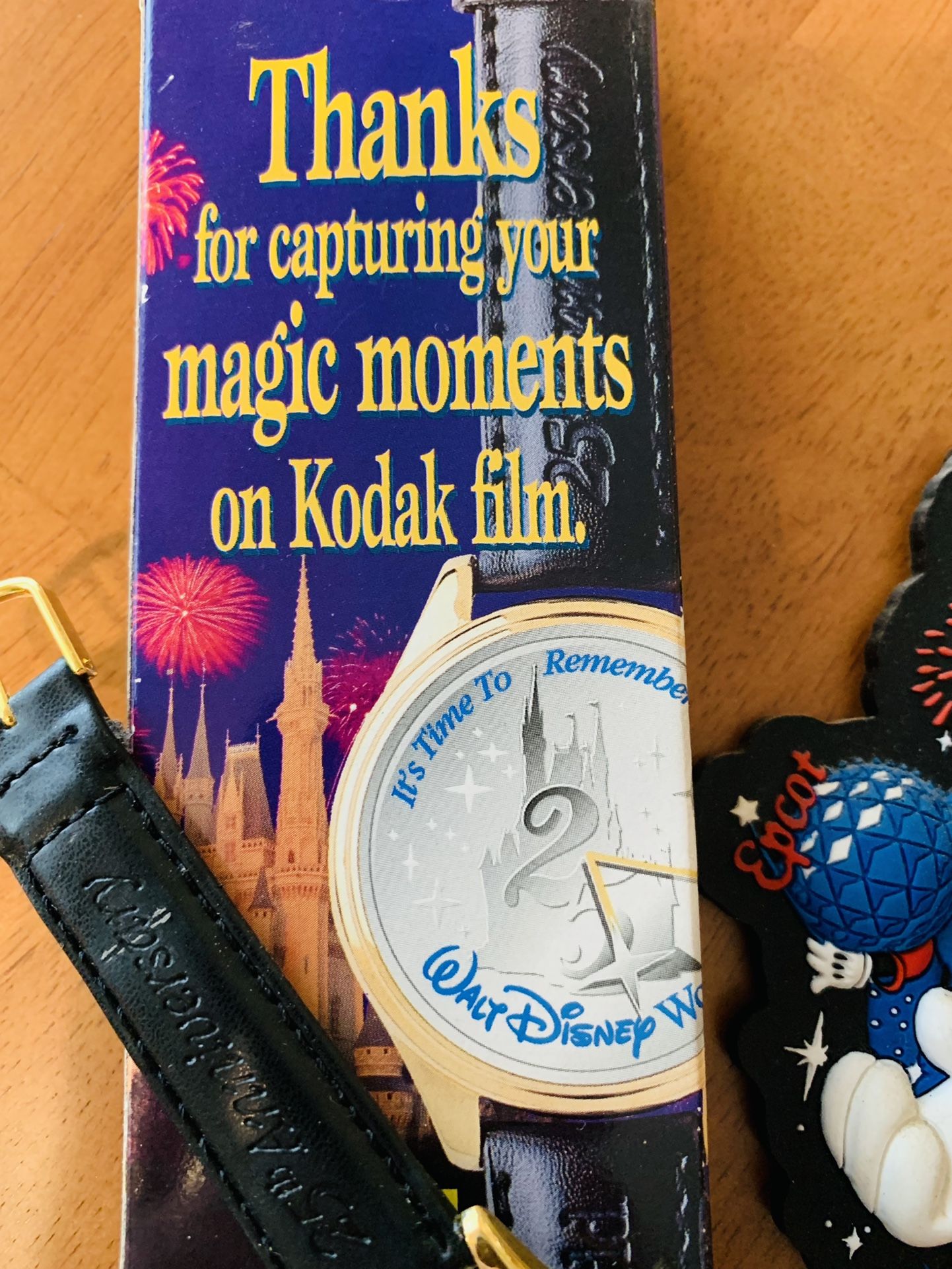 1996 Kodak Film Walt Disney World 25th Anniversary Watch READ WALT DISNEY main image 4