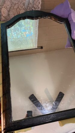 Free mirror and bench