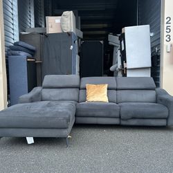 Sectional Couch 