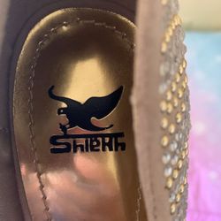 Women’s Heels Size 6