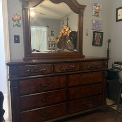 Muebles Peinador Y Buró