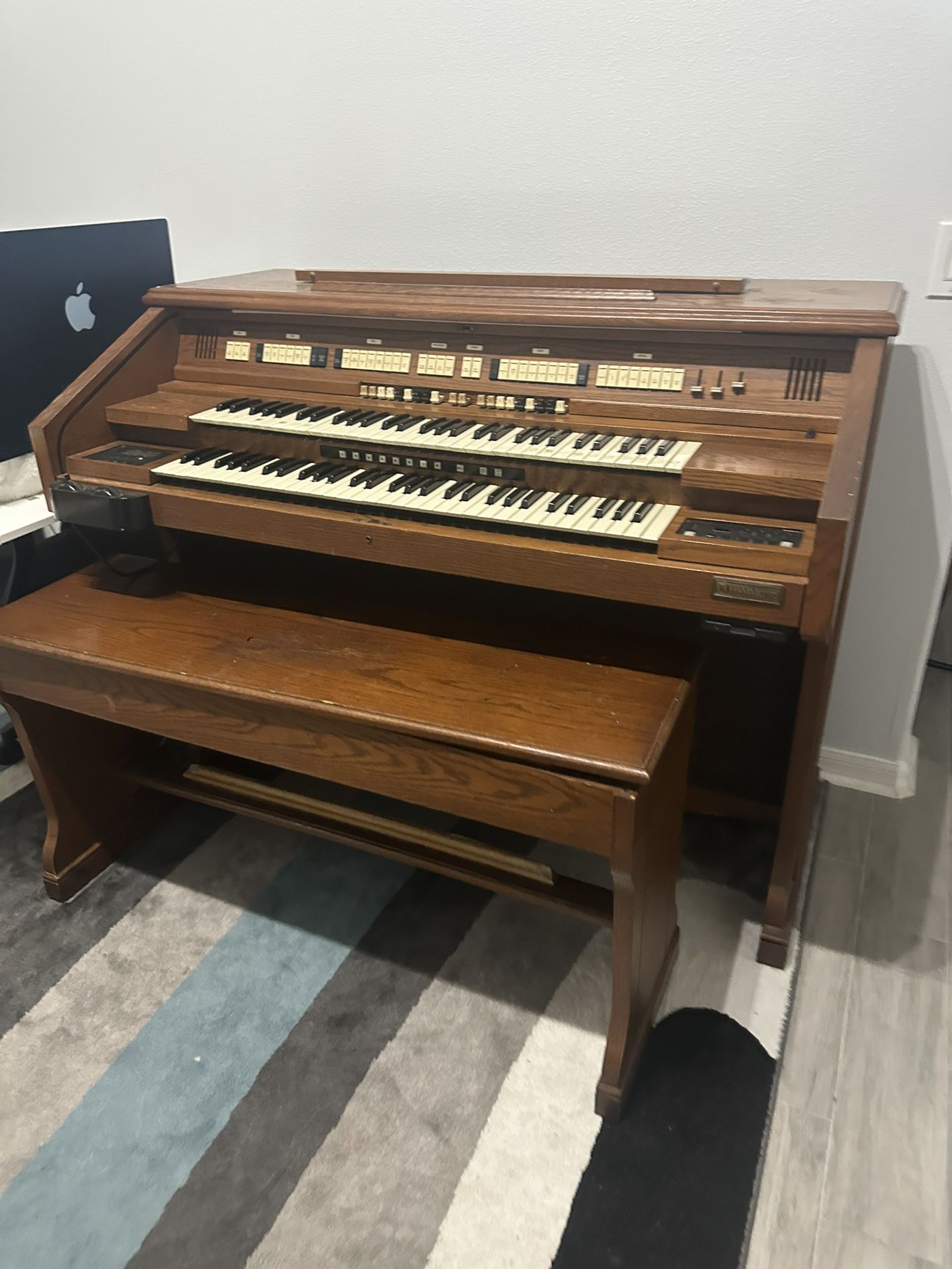 Hammond 926 Organ