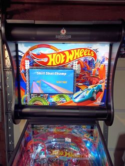 HOT WHEELS PINBALL MACHINE BY AMERICAN PINBALL