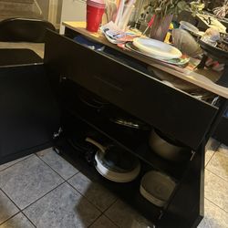 Kitchen Island w/ 2 Stools