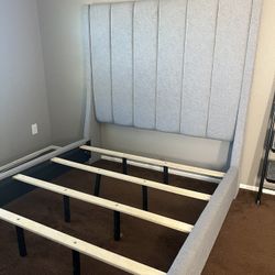 Queen Bed