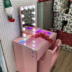 Kids Vanity 20% Off  