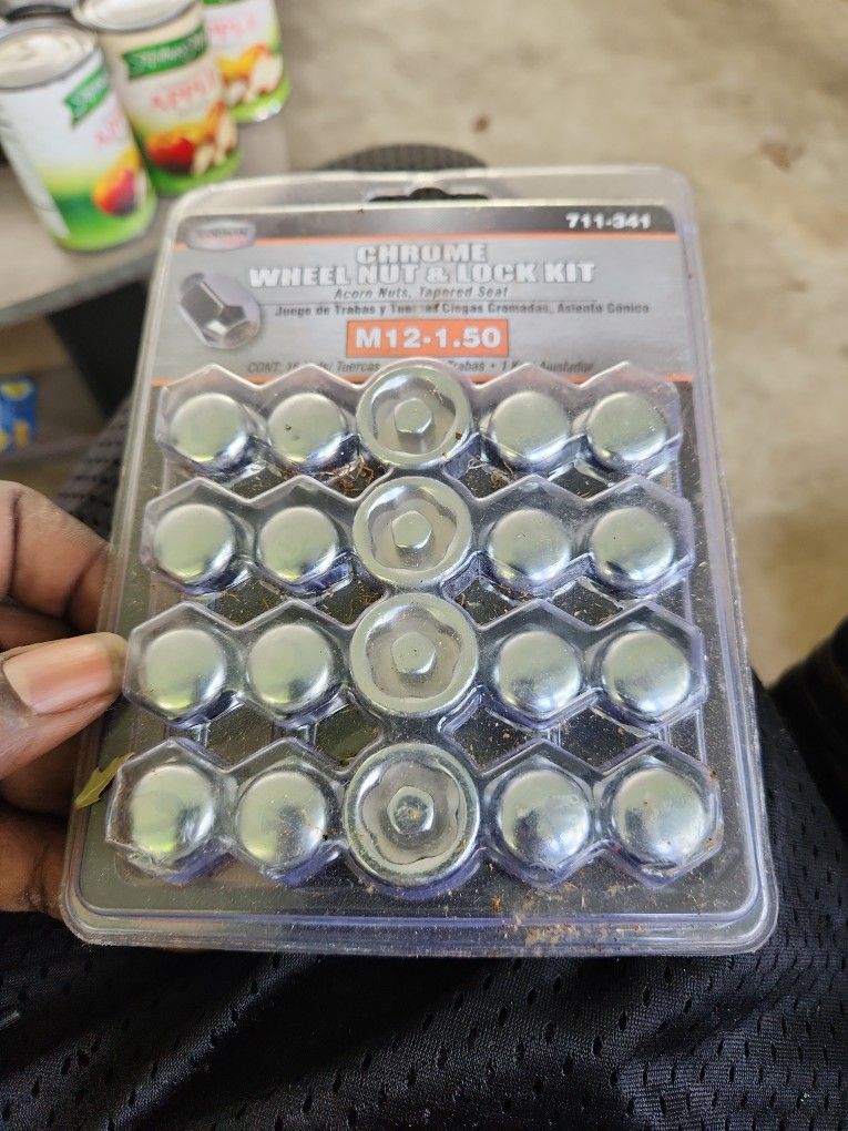 Chrome wheel lock nuts