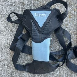 Bergan dog Seatbelt System-two Sizes- Pet Safety