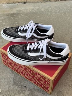 NEW Vans Men’s Brooklyn LS Sneakers - Size 8.5