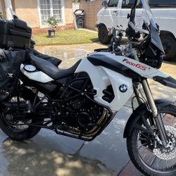 2010 F800 BMW 