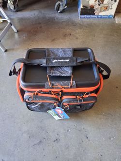 6 tray multi use tackle bag/box