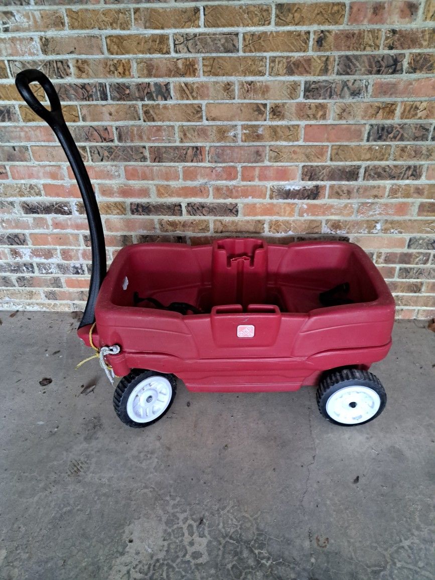 Step 2 neighborhood wagon Maroon
