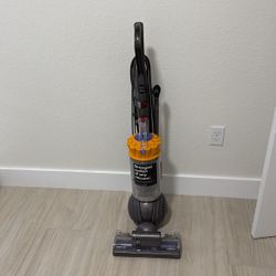 Dyson Ball Total Clean