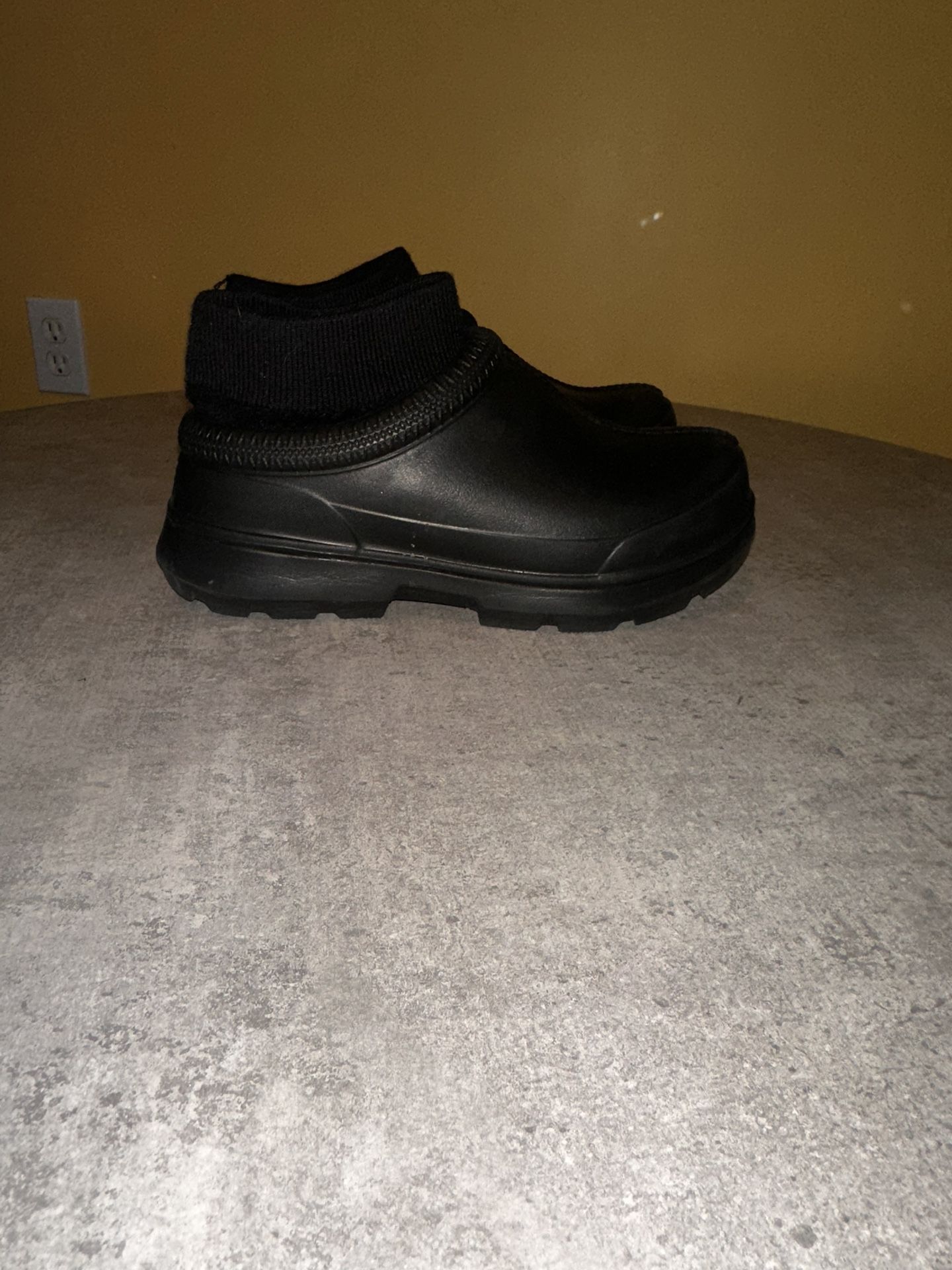 8 UGG TASMAN X BLACK CLOG WATERPROOF SLIP ON RAIN BOOTS WOMEN'S SIZE US 9/UK 7 NEW