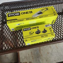 Ryobi   One + Wet /dry Hand Vacuum &  2 Batteries And Charger  