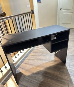 Desk $8 