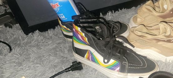 All sizes6 n hlf womens