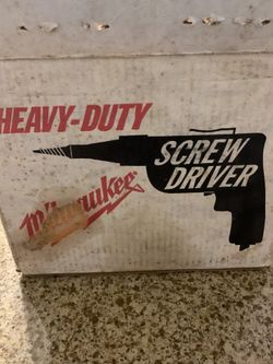 Screw Driver Milwaukee
