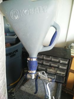 Hopper gun