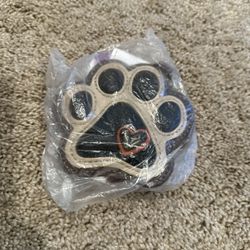 Chala Keychain Dog Paw 4” B8