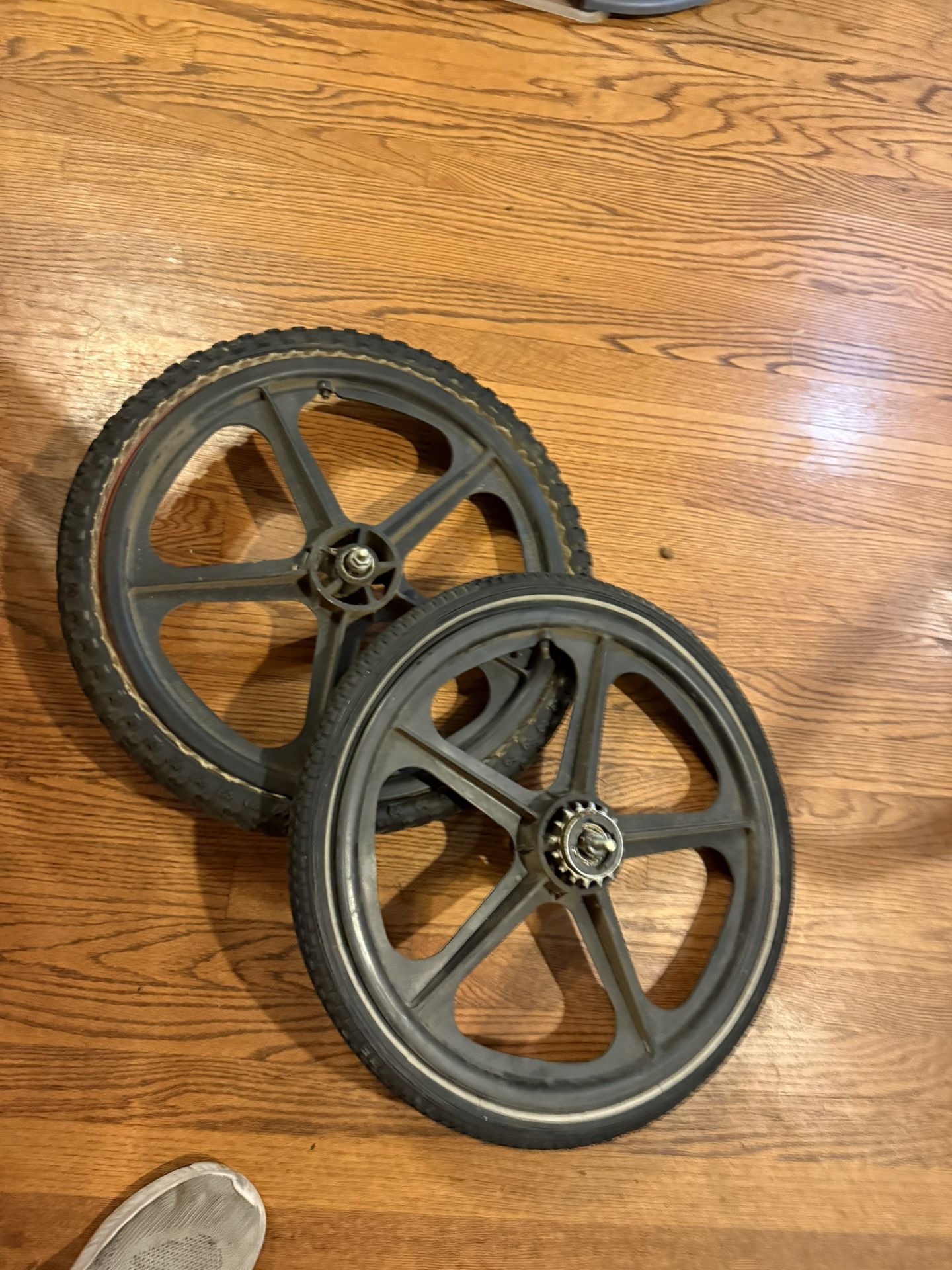 Skyway Tuff 2. Set With Freewheel