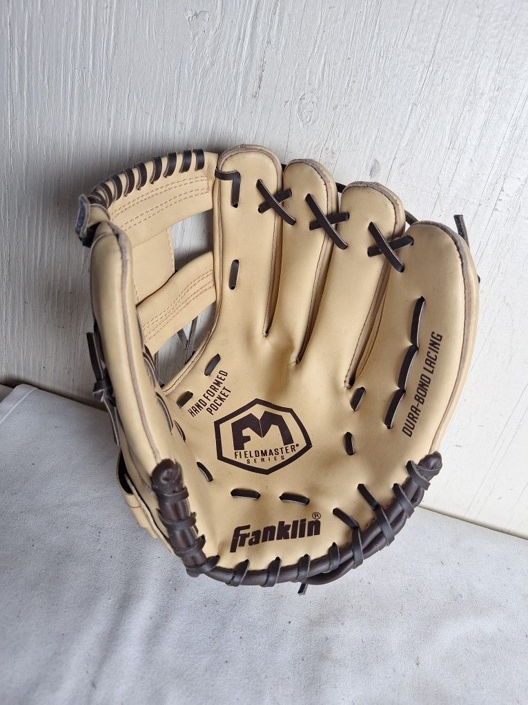 Baseball Glove, 11"