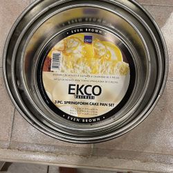 3 Piece Springform Cake Pan Set Brand New 