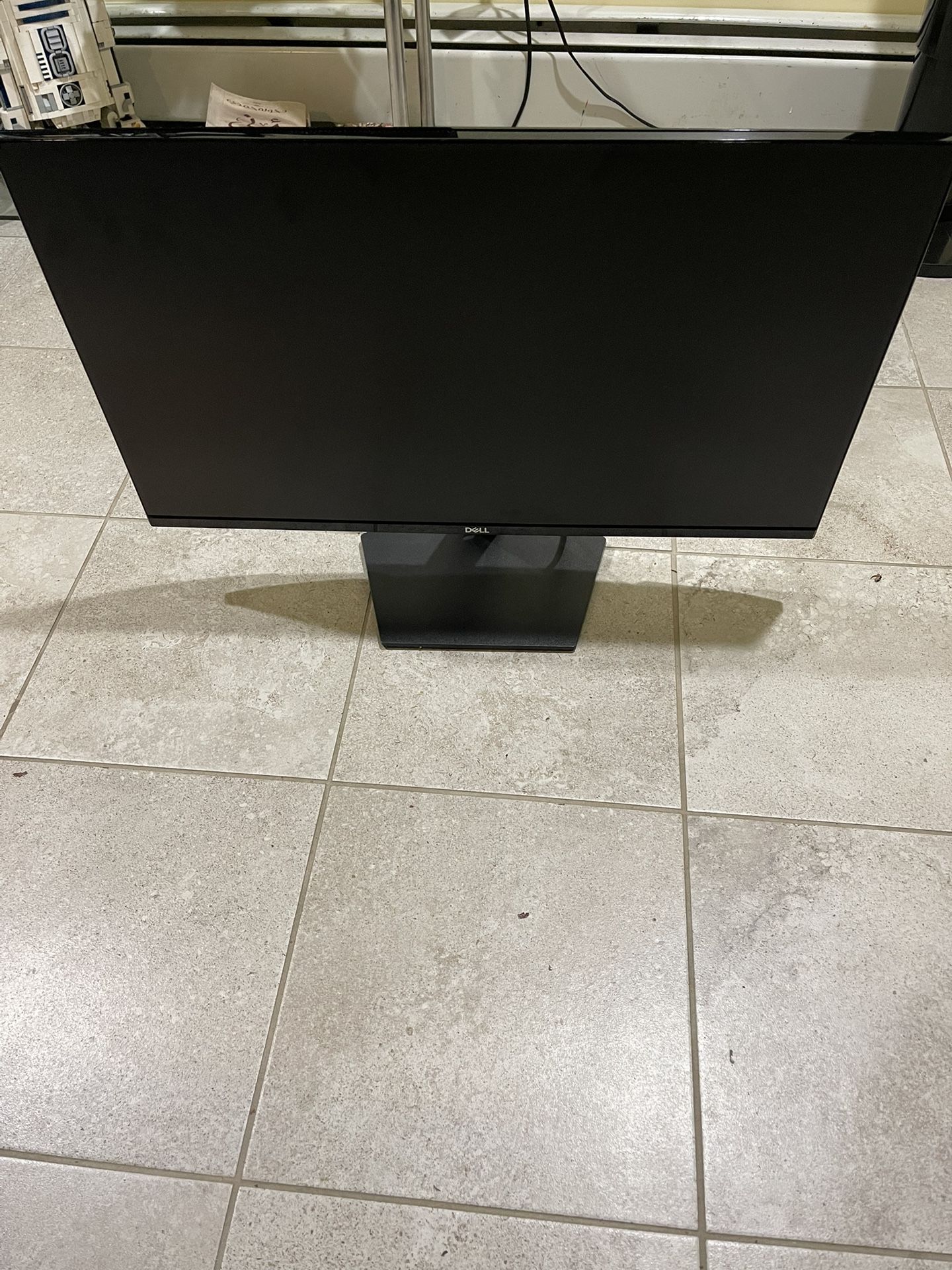 Dell Monitor 24”