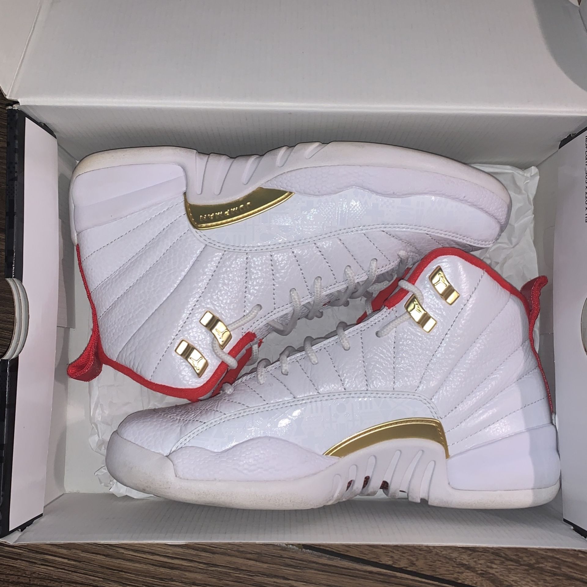 Jordan 12s Used 8/10 Condo Fiba $90 🔌 Size 6y