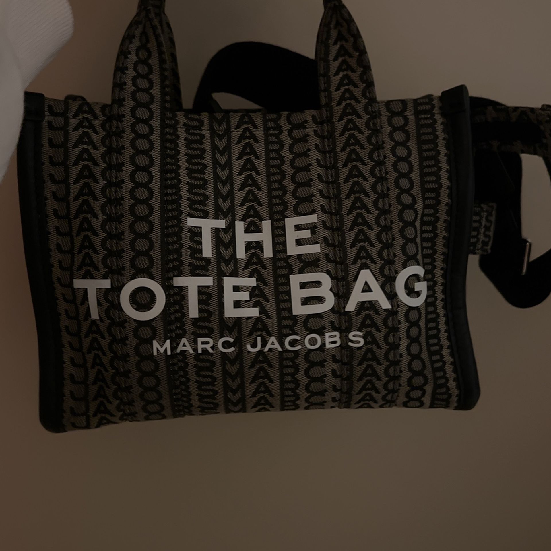 Marc Jacob’s Small Tote Bag