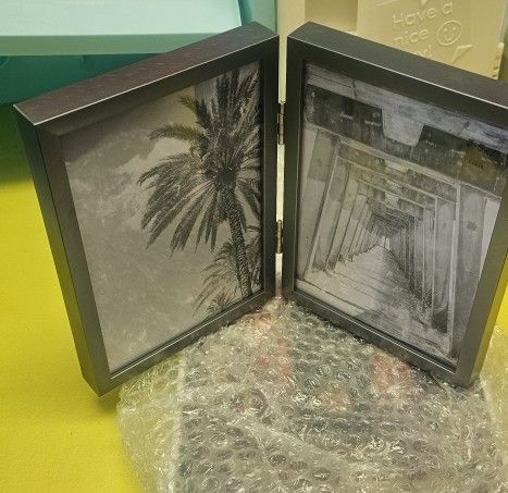 New! Double 5×7 Standing Frame