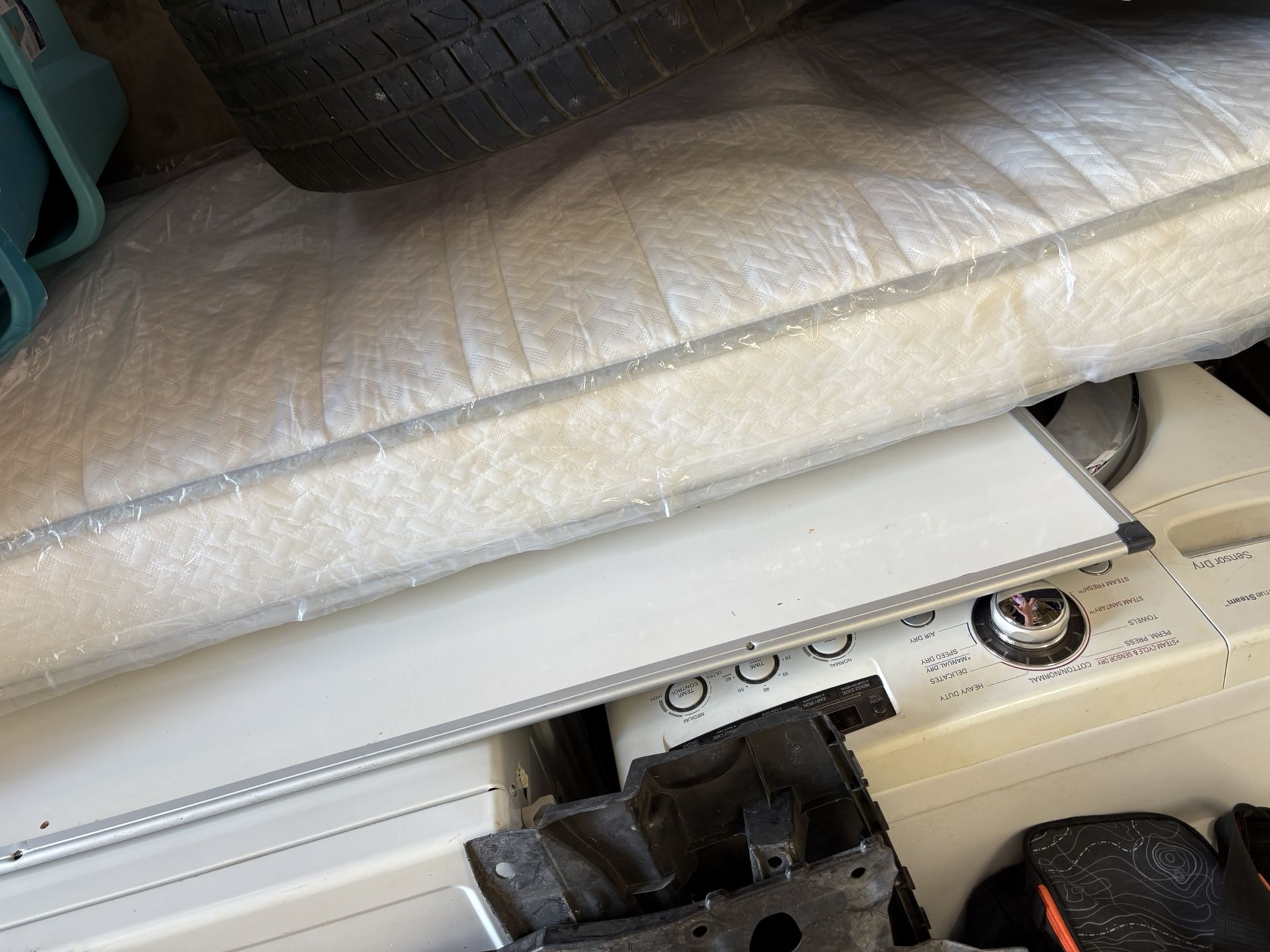 Slim Fit 75”x30” Bed